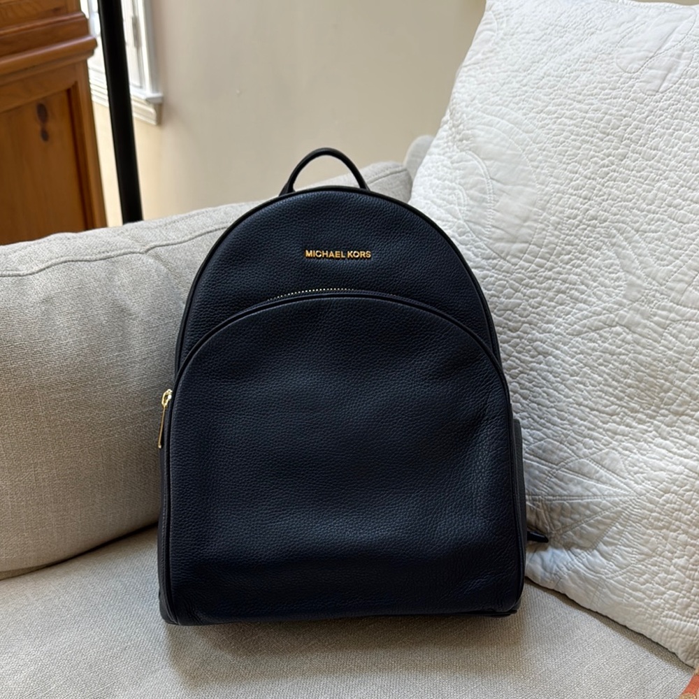 Michael Kors Blue Leather Backpack Sleek Minimalist Design